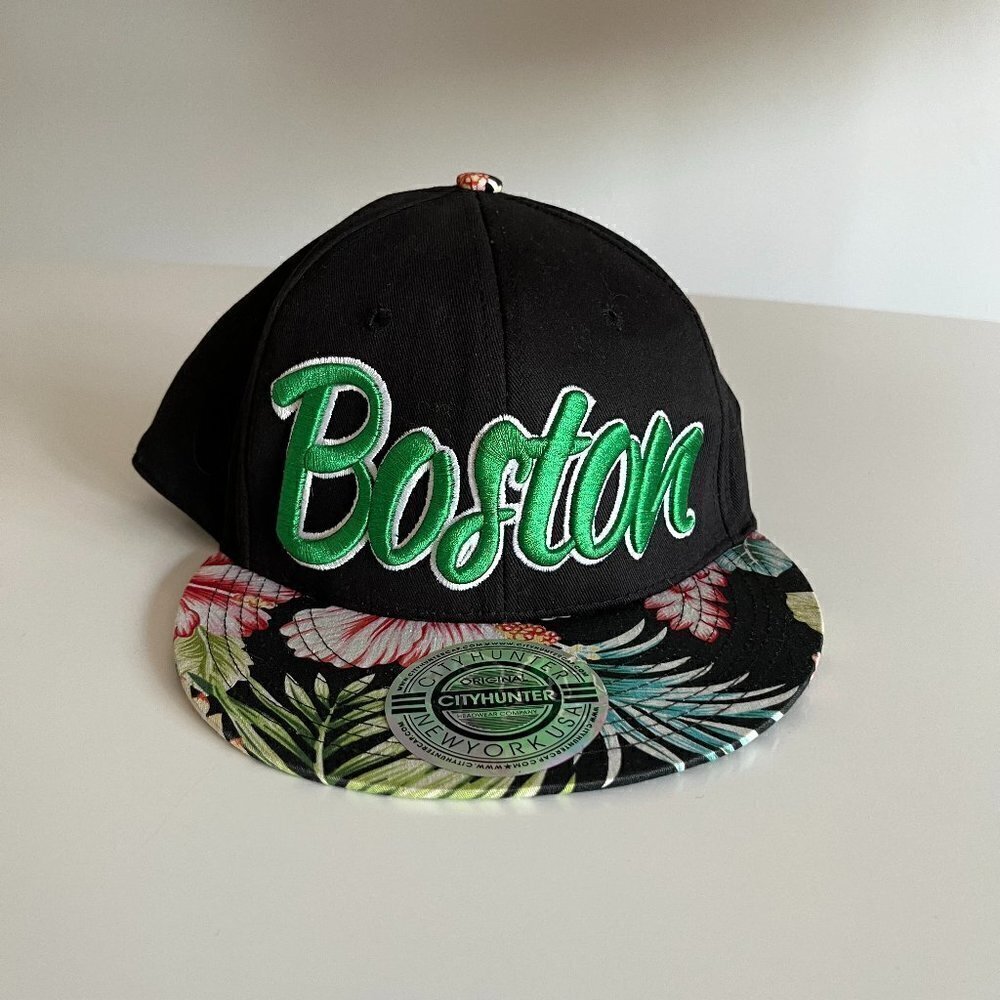 City hunter Boston Cap snapback flowers pattern green and black